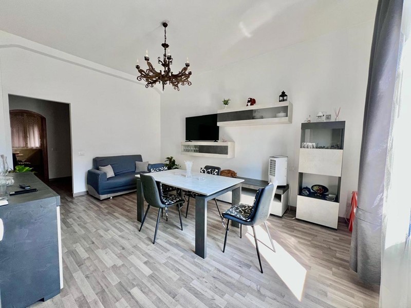 Trilocale in Vendita a Roma, 319'000&euro;, 80 m²
