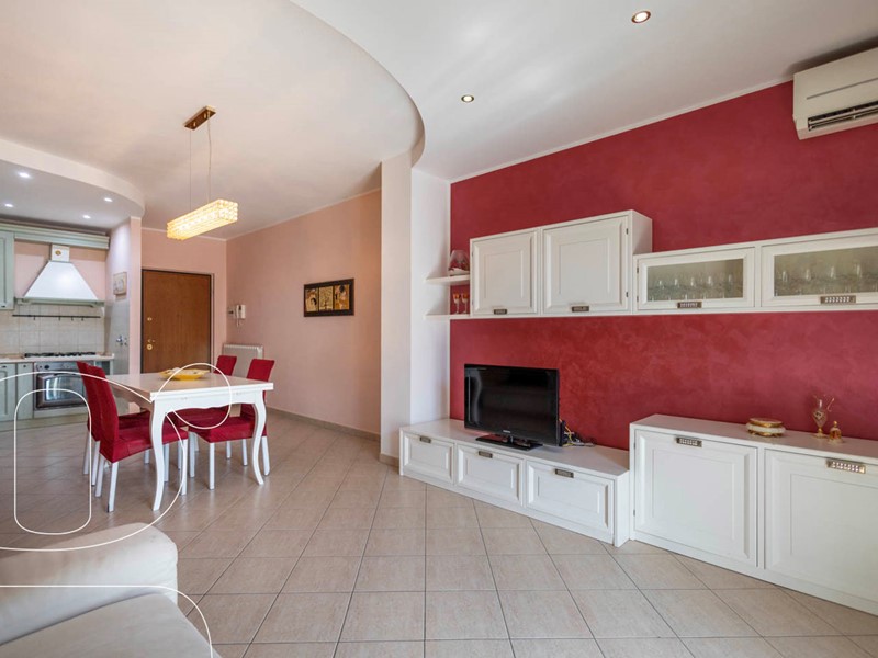 Quadrilocale in Vendita a Todi, 175'000&euro;, 100 m², con Box