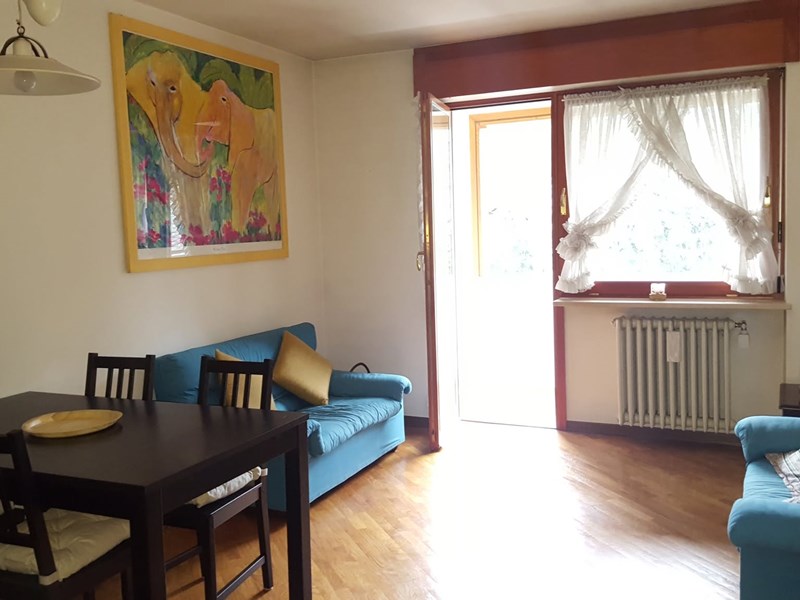 Trilocale in Affitto a Bardonecchia, zona Centrale, 750&euro;, 76 m², arredato