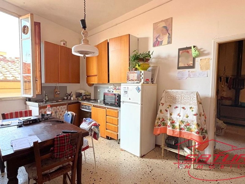 Trilocale in Vendita a Lucca, 198'000&euro;, 65 m²