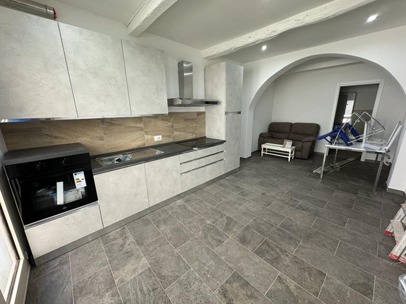 Trilocale in Affitto a Cascina, 650&euro;, 65 m², arredato