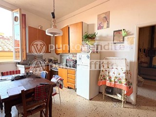 Trilocale in Vendita a Lucca, 198'000&euro;, 65 m²