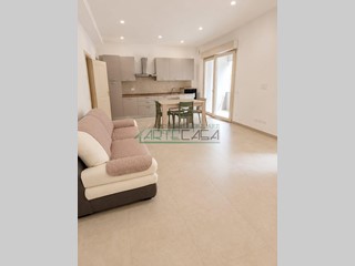 Trilocale in Affitto a Cascina, 900&euro;, 80 m², arredato, con Box