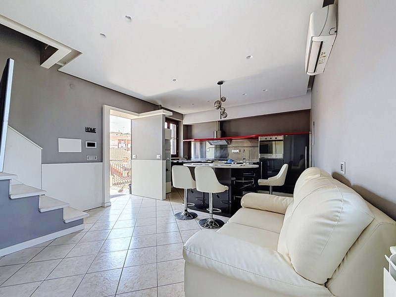 Trilocale in Vendita a Monterotondo, 205'000&euro;, 75 m²