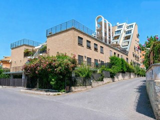 Quadrilocale in Vendita a Monterotondo, 285'000&euro;, 130 m²
