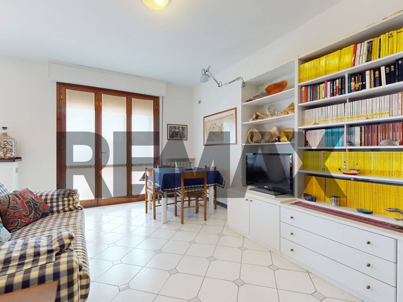 Attico in Vendita a Viareggio, 265'000&euro;, 121 m²