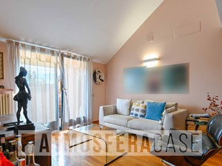 Quadrilocale in Affitto a Bergamo, 1'500&euro;, 150 m²