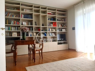 Bilocale in Affitto a Milano, 1'700&euro;, 70 m²