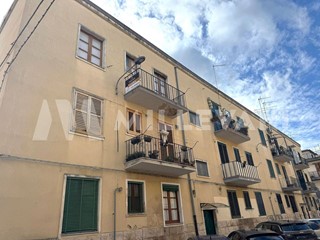 Appartamento in Vendita a Scicli, 85'000&euro;, 100 m²