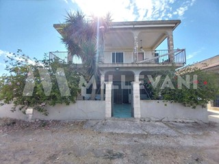 Appartamento in Vendita a Ispica, 98'000&euro;, 120 m²
