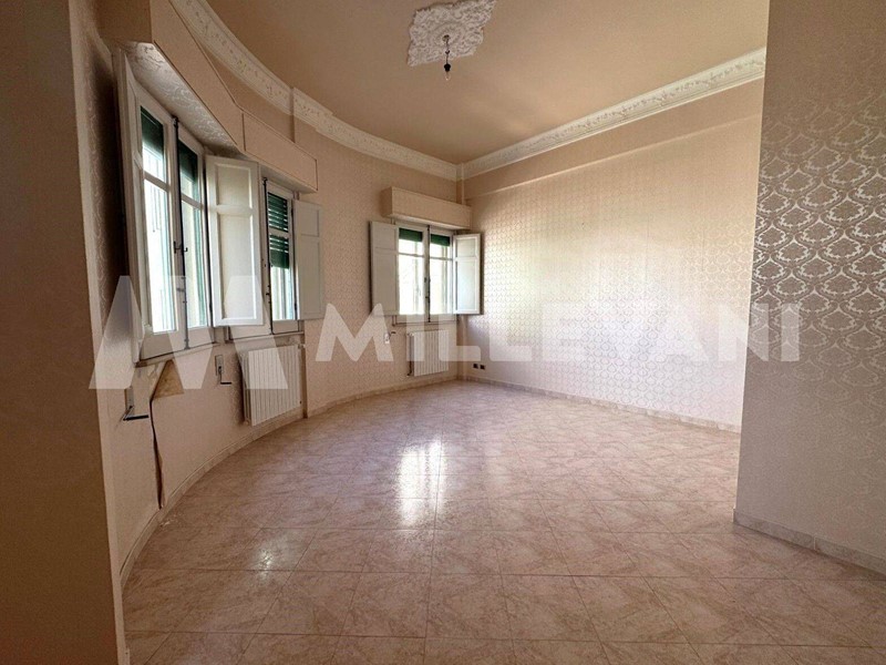Appartamento in Vendita a Ragusa, 128'000&euro;, 160 m²