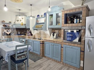 Attico in Vendita a Pozzallo, 250'000&euro;, 160 m²
