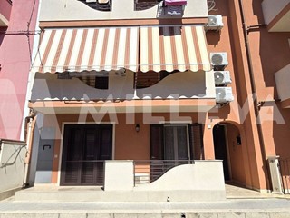 Appartamento in Vendita a Pozzallo, 160'000&euro;, 100 m²