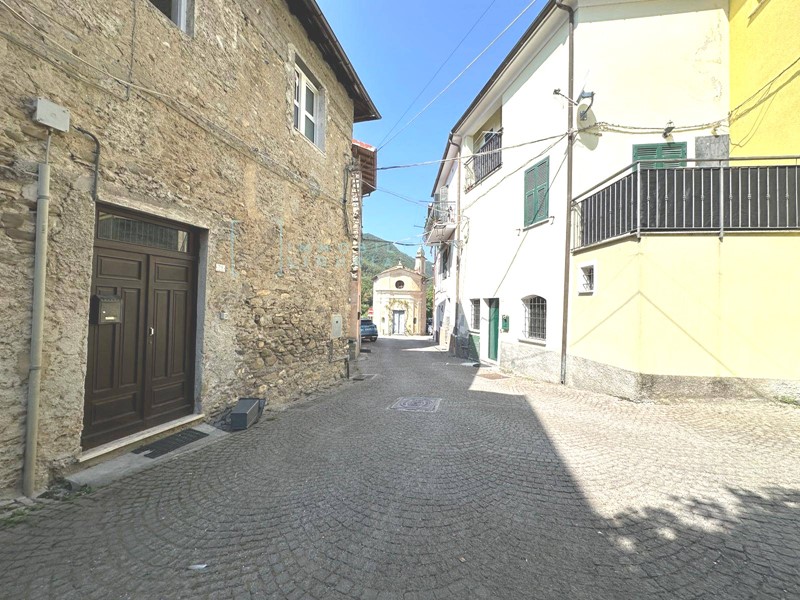 Bilocale in Vendita a Ortovero, 50'000&euro;, 45 m²