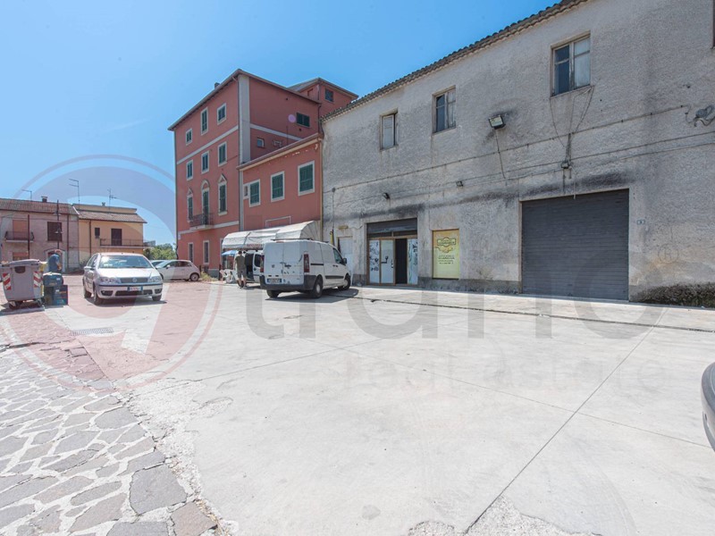 Appartamento in Vendita a Roccasecca, 130'000&euro;, 308 m²
