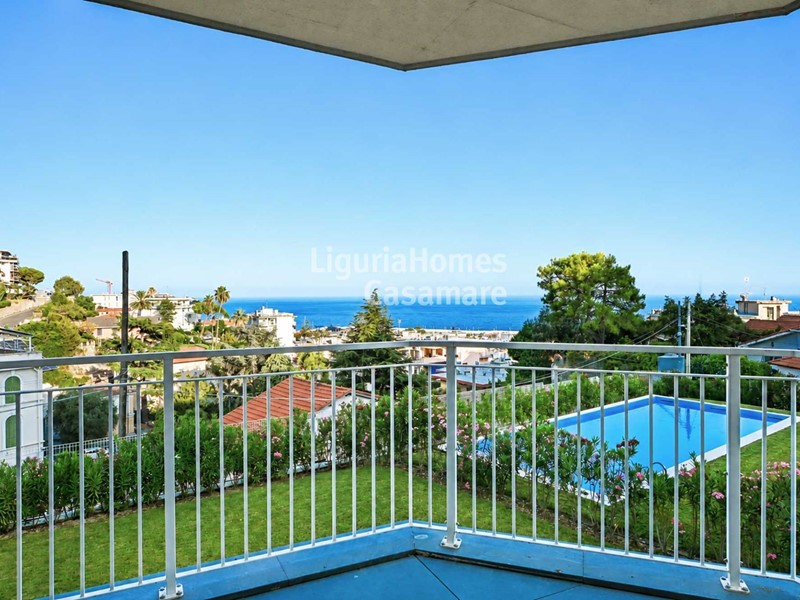 Appartamento in Vendita a Sanremo, 790'000&euro;, 113 m²