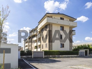 Trilocale in Vendita a Bovisio Masciago, 195'000&euro;, 80 m²