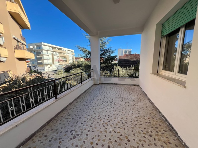 Quadrilocale in Vendita a Lanciano, 99'000&euro;, 130 m²