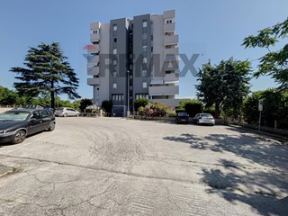 Appartamento in Vendita a Lanciano, 75'000&euro;, 90 m²