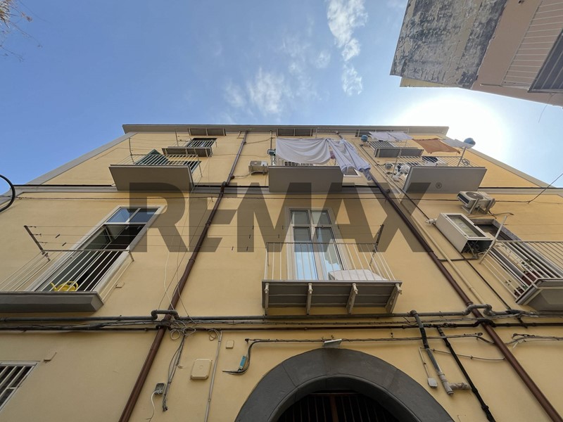 Appartamento in Vendita a Napoli, 275'000&euro;, 87 m²
