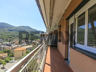 Appartamento in Vendita a Genova, 140'000&euro;, 93 m²