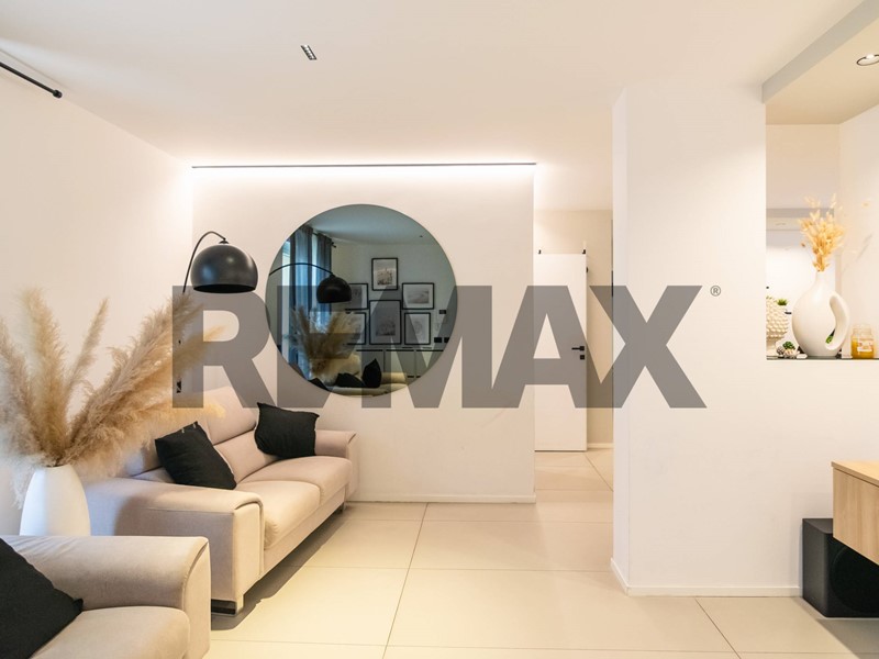 Trilocale in Vendita a Acireale, 149'000&euro;, 95 m²