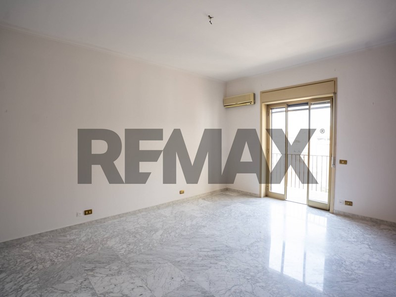 Trilocale in Vendita a Catania, 118'000&euro;, 94 m²