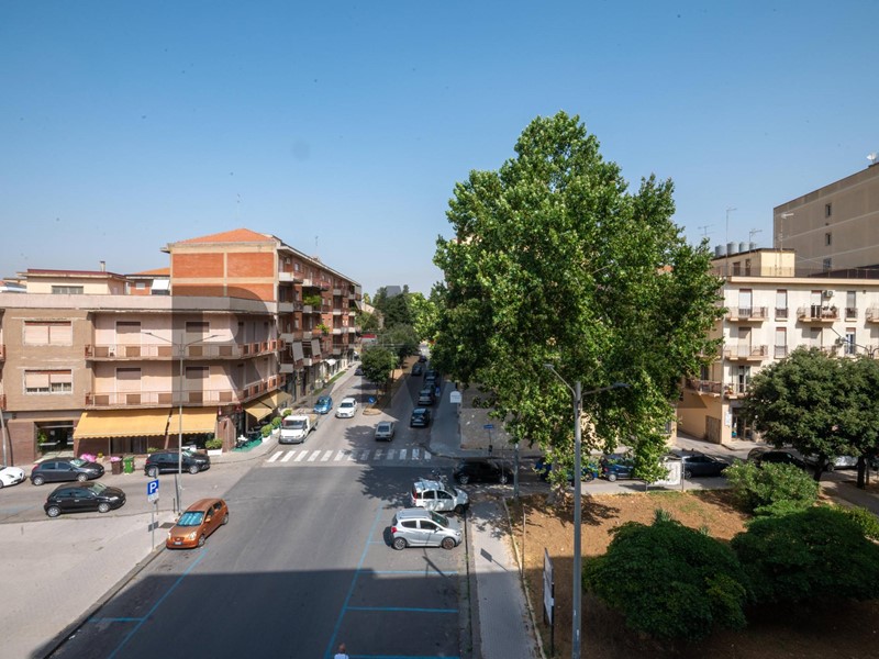 Appartamento in Vendita a Caltagirone, 160'000&euro;, 150 m²