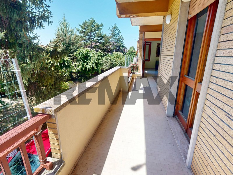 Appartamento in Vendita a Bastia Umbra, 160'000&euro;, 115 m²