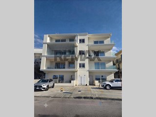 Trilocale in Vendita a Capo d'Orlando, 385'000&euro;, 110 m²