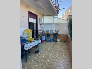Trilocale in Vendita a Fiumefreddo di Sicilia, 65'000&euro;, 90 m²