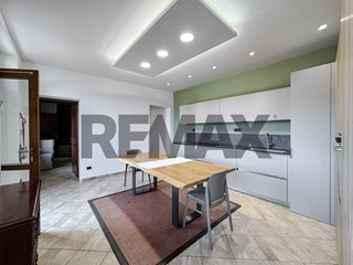 Trilocale in Vendita a Vercelli, 108'700&euro;, 124 m²