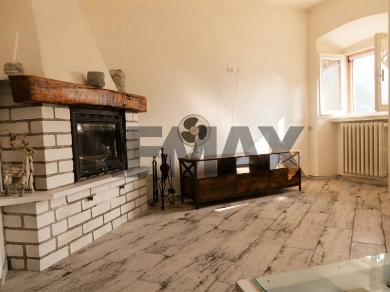Bilocale in Vendita a Gessate, 78'000&euro;, 73 m²
