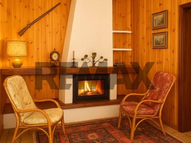 Trilocale in Vendita a Piazzatorre, 135'000&euro;, 79 m²
