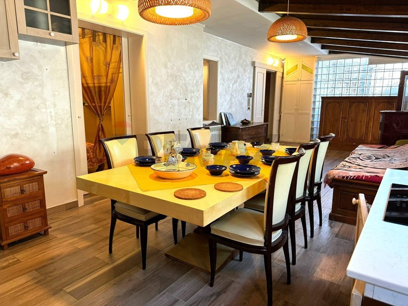 Appartamento in Vendita a Vieste, 165'000&euro;, 140 m²