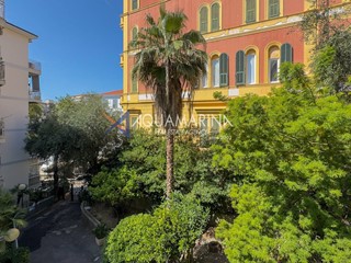 Quadrilocale in Affitto a Sanremo, 2'300&euro;, 120 m²