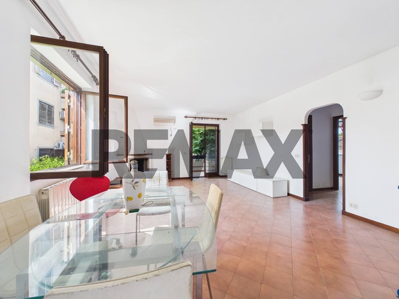 Trilocale in Affitto a Roma, 950&euro;, 90 m²