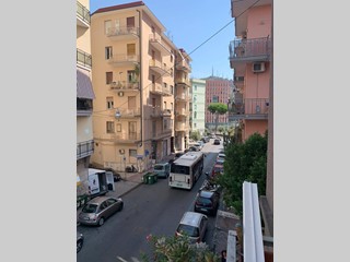 Trilocale in Affitto a Salerno, 850&euro;, 90 m²