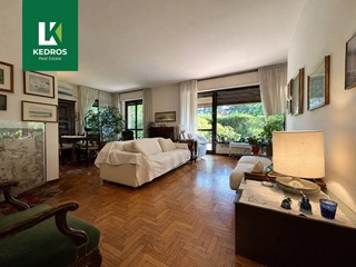 Appartamento in Vendita a Varese, 395'000&euro;, 190 m²