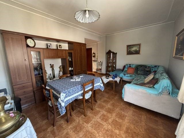Quadrilocale in Vendita a Vinovo, 158'000&euro;, 111 m²