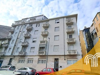 Quadrilocale in Vendita a Torino, 185'000&euro;, 90 m²