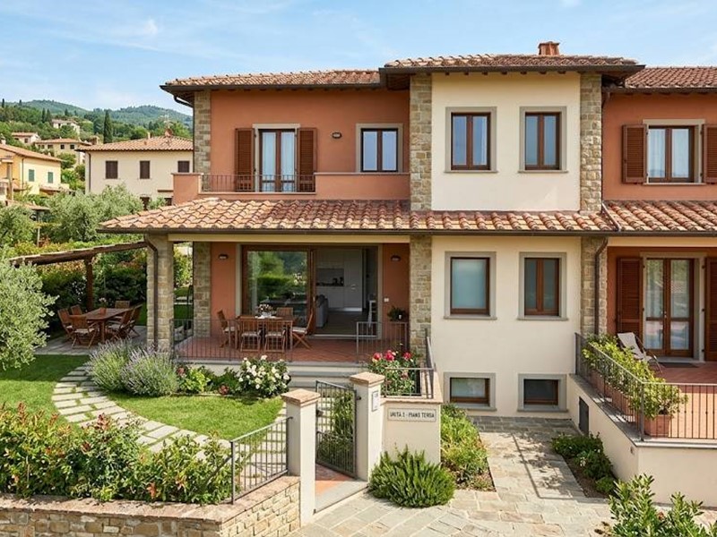 Quadrilocale in Vendita a Firenze, 152'250&euro;, 89 m²