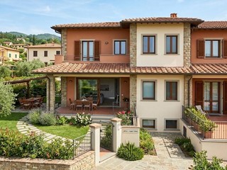 Quadrilocale in Vendita a Firenze, 152'250&euro;, 89 m²