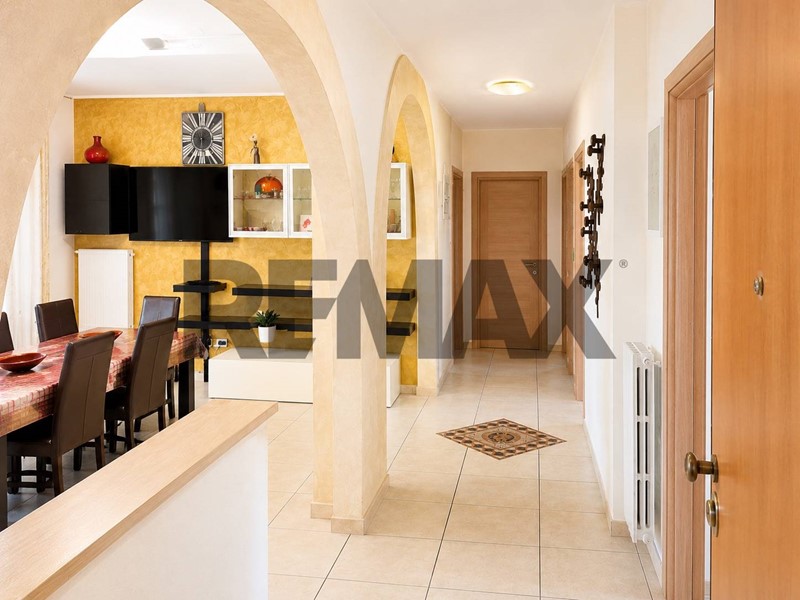Appartamento in Vendita a Paglieta, 98'000&euro;, 135 m²