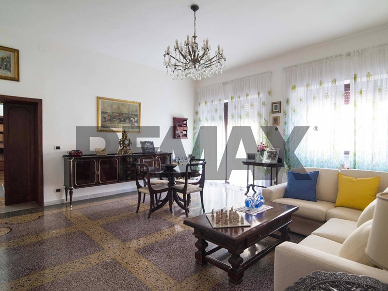 Appartamento in Vendita a Roccastrada, 145'000&euro;, 130 m²