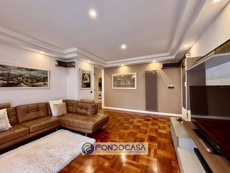 Appartamento in Vendita a Giugliano in Campania, 279'000&euro;, 170 m²