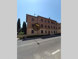 Trilocale in Vendita a Chiusi, 135'000&euro;, 110 m²