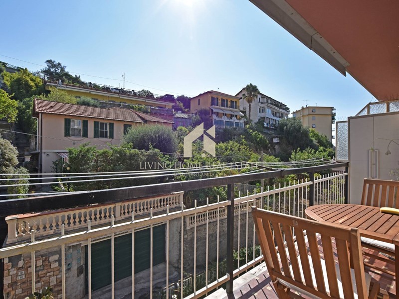 Trilocale in Vendita a Sanremo, 138'000&euro;, 70 m²