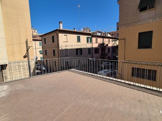 Trilocale in Vendita a Terni, 65'000&euro;, 120 m²