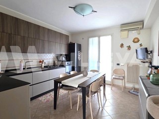 Appartamento in Vendita a Scicli, 175'000&euro;, 110 m²